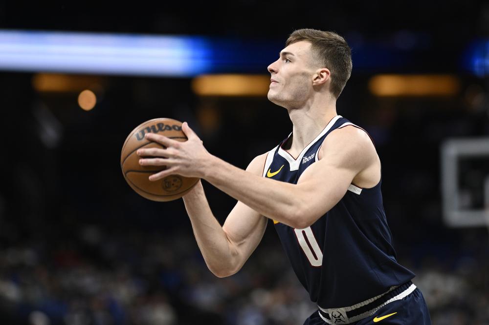 中国足球的 中国足球的